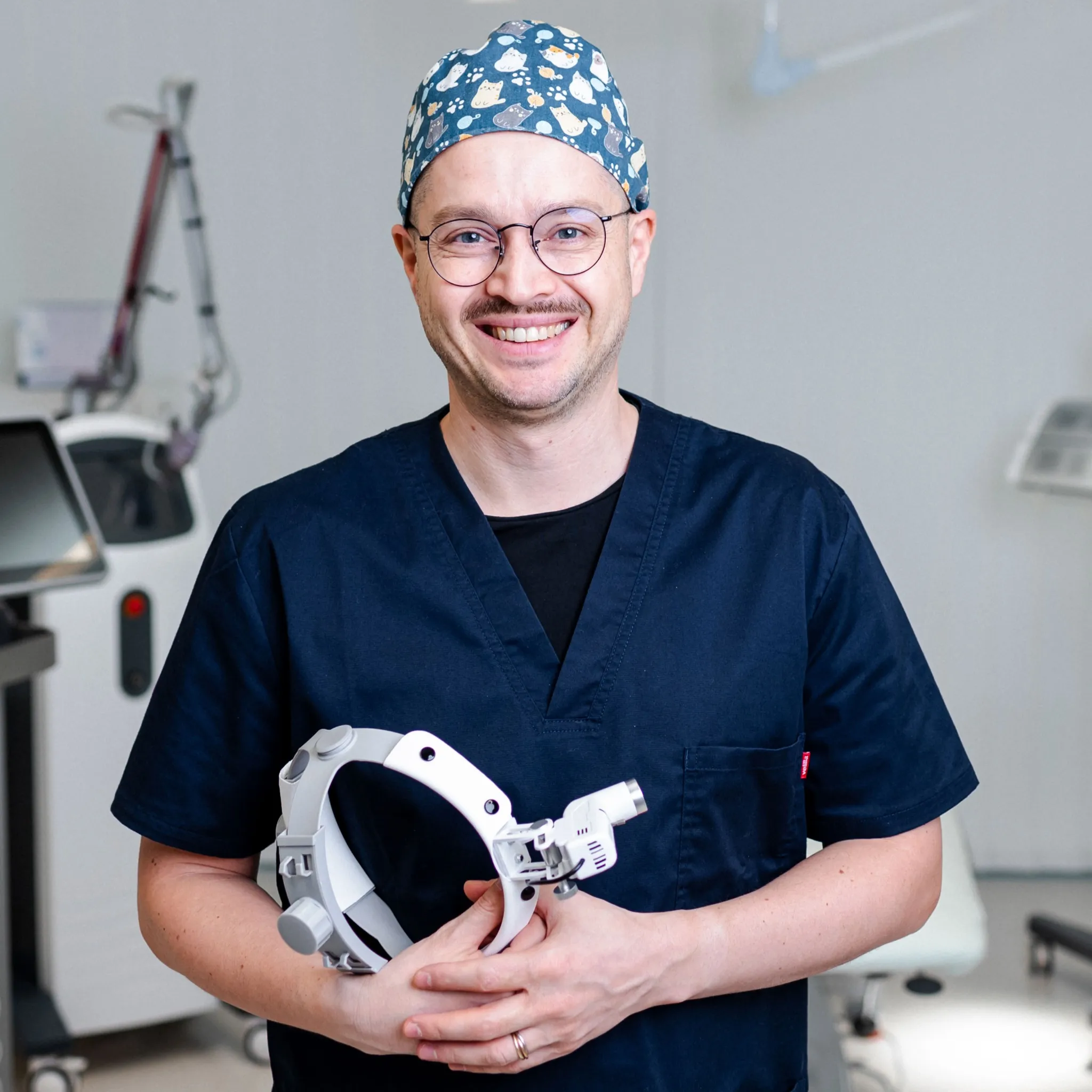 Dr Aleksandr Uskov